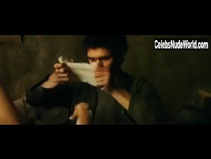 Jessica Schwarz in Perfume: The Story of a Murderer (2006) 10