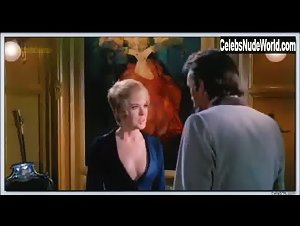 Joey Heatherton in Bluebeard (1972) 1
