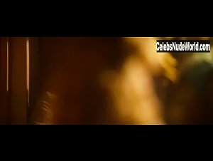 Joni Kamen in Killing Bono (2011) 4