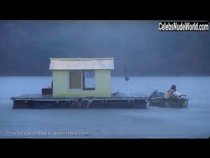 Jung Suh sex scene in Seom (2000) 10