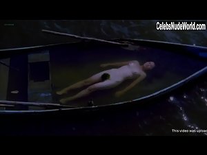 Jung Suh sex scene in Seom (2000) 19