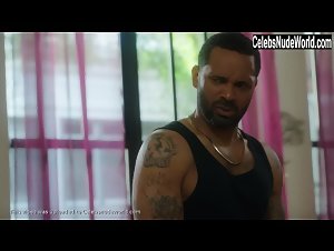 Khaneshia 'KJ' Smith in Survivor's Remorse (series) (2014) 20