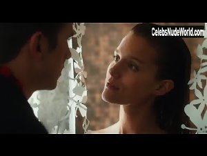 Kim Cloutier in Cobbler (2014) 15