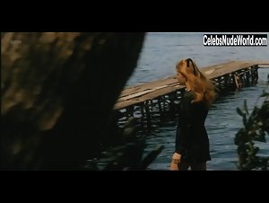 Brigitte Skay in Ecologia del delitto (1971) 1
