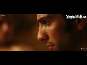 Brechje Lyklema in Caged (2011) 7