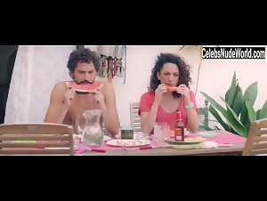 Belen Cuesta in Kiki, el amor se hace (2016) 1