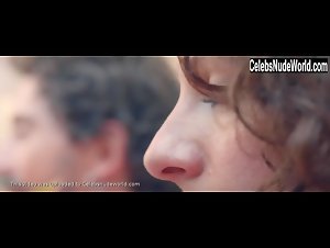 Belen Cuesta in Kiki, el amor se hace (2016) 8