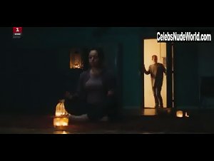 Camilla Lau in Herrens veje (series) (2017) 7