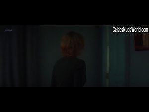 Adeline D'Hermy Bathtub , Hairy Pussy in Maryline (2017) 6