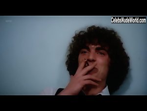 Agnes Kalpagos hot , boobs In Operazione Kappa: sparate a vista (1977) 14