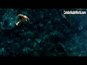 Adriana Dominguez Beach , boobs In El sueno de Ibiza (2002) 7