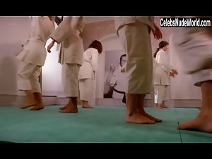 Agnete Wahl Public Nudity , Perfect Butt In Takt og tone i himmelsengen (1972) 10