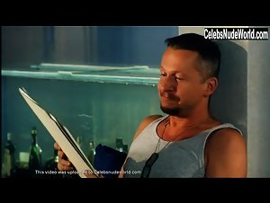 Agnieszka Wlodarczyk Explicit , boobs In Sara (1997) 17