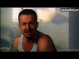 Agnieszka Wlodarczyk Explicit , boobs In Sara (1997) 19
