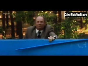 Agnieszka Wosinska Wet , Public Nudity In Futro (2007) 17