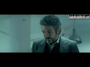 Agustina Simonini nude , boobs In Tesis sobre un homicidio (2013) 10