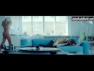 Aleksandra Wojtysiak in Cale mnostwo milosci (2014) 3
