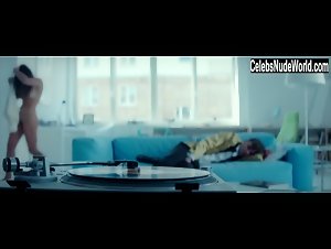 Aleksandra Wojtysiak in Cale mnostwo milosci (2014) 6