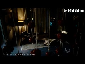 Alessandra Ambrosio in Verdades Secretas (series) (2015) 8