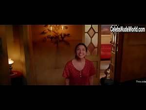 Alessandra Guerzoni in Calzones Rotos (2018) 3
