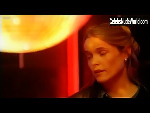 Alexa Maria Surholt in Der Sandmann (1995) 17