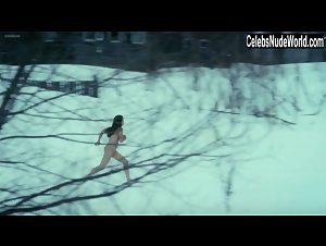 Alisa Shitikova in Ya tozhe khochu (2012) 3