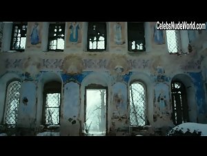 Alisa Shitikova in Ya tozhe khochu (2012) 9
