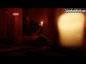 Arieta Correa in A Vida Secreta dos Casais (series) (2017) 7