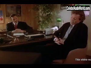 Allison Dickson in Mirror Images (1992) 14
