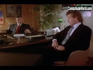 Allison Dickson in Mirror Images (1992) 19
