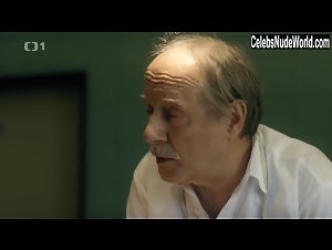 Alzbeta Stankova in Svet pod Hlavou (series) (2017) 3