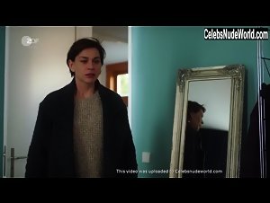 Amanda Da Gloria in Nie mehr wie es war (2016) 16