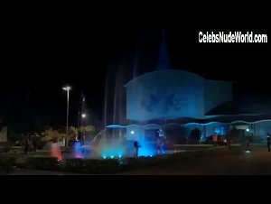 Amanda Fontoura in Estive em Lisboa e Lembrei de Voce (2015) 8