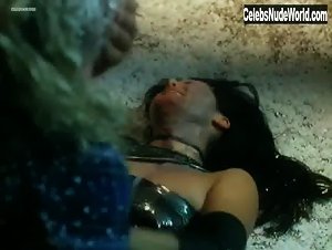 Amanda Prothero-Thomas in Breeders (1997) 16