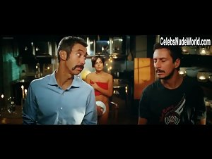 Ambra Angiolini in Immaturi - Il viaggio (2012) 11
