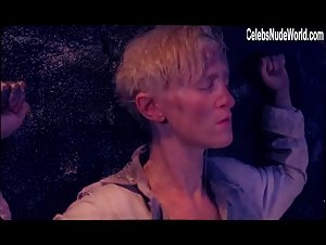 Anael Snoek in Les garcons sauvages (2017) 15