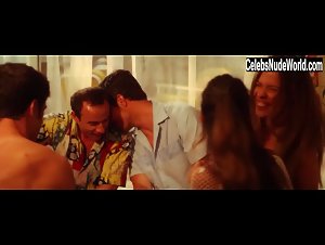 Anais Duperrein in Benidorm mon amour (2016) 13