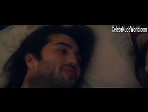 Anais Parello in Je suis une negligence (short) (2015) 15