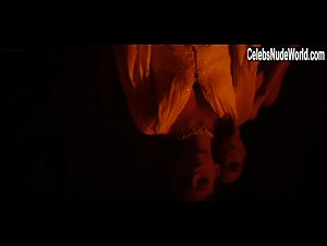 Andreea Mihalascu in Fright Night 2: New Blood (2013) 11