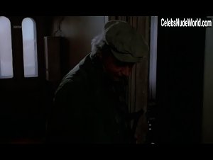 Angele Coutu in Le sourd dans la ville (1987) 1