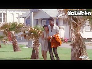 Angela Elayne Gibbs in Young Nurses (1973) 6