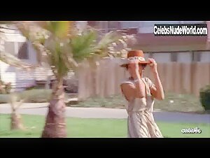 Angela Elayne Gibbs in Young Nurses (1973) 8