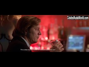 Anjela Nedyalkova in Paradise Suite (2015) 19
