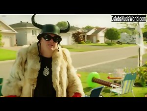 Ann Pirvu in Swearnet: The Movie (2014) 8