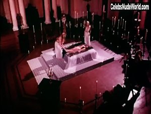 Gio Petre in Ann och Eve - de erotiska (1970) 7
