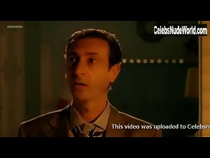 Giorgia Surina in Come trovare nel modo giusto l'uomo sbagliato (2011) 15