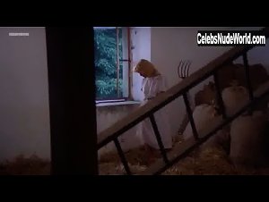 Gilda Arancio in Le lac des morts vivants (1981) 1
