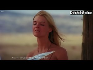 Gilda Texter in Vanishing Point (1971) 17