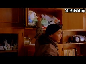 Georgia Nica in Prophecy: Forsaken (2005) 5