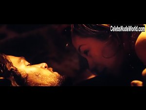 Franziska Wulf in 12 Meter ohne Kopf (2009) 11